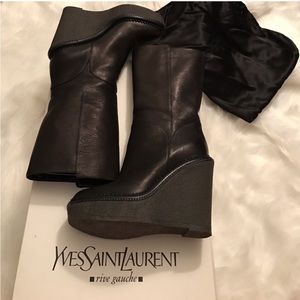 Beautiful Yves Saint Laurent YDA 90 wedge booties